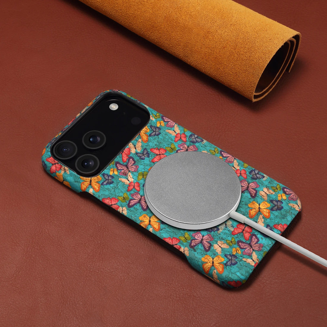 Case iPhone Flower Design Cork MagSafe